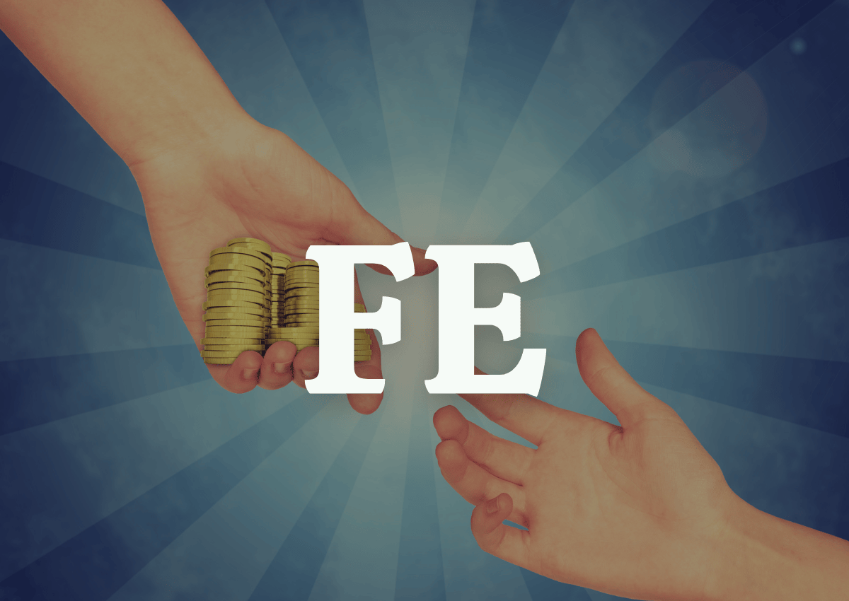 17 tuổi vay Fe được không