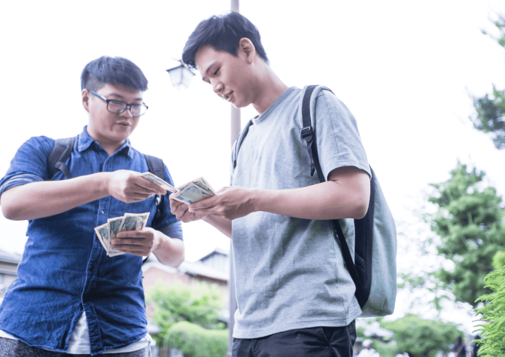 17 tuổi vay tiền ở đâu